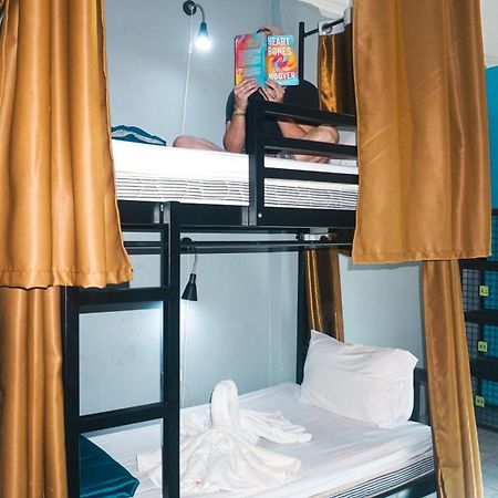 K-Bunk Aonang Center Hotel Ao Nang Екстериор снимка