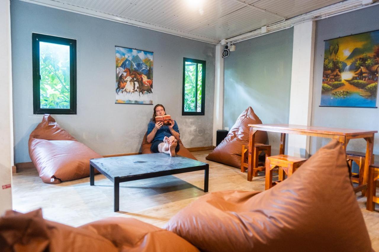 K-Bunk Aonang Center Hotel Ao Nang Екстериор снимка