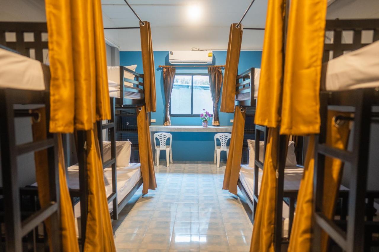 K-Bunk Aonang Center Hotel Ao Nang Екстериор снимка