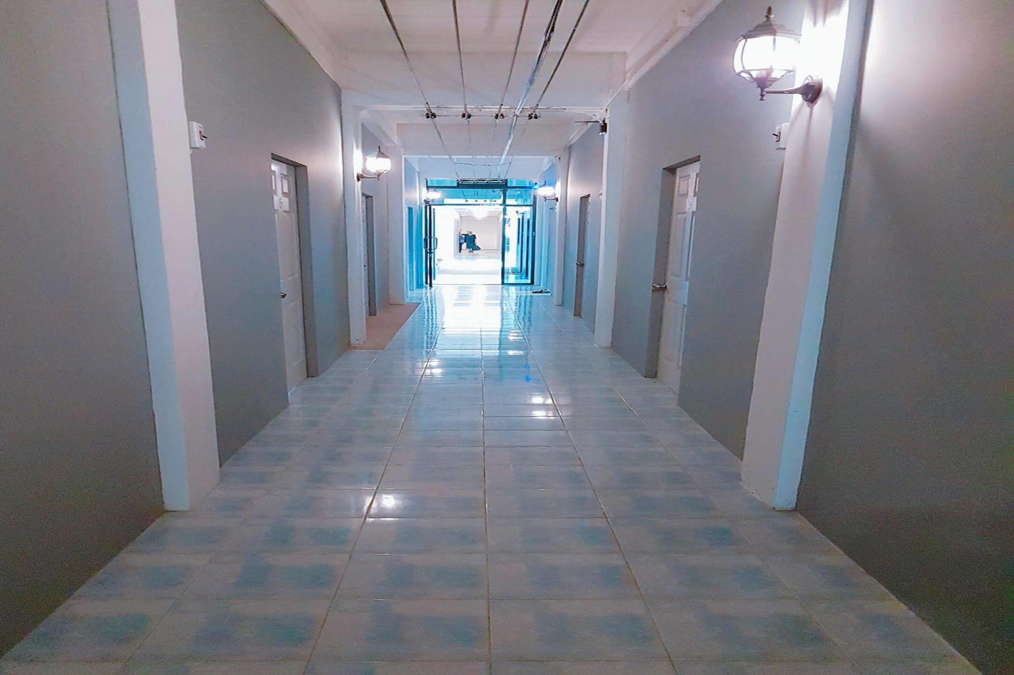 K-Bunk Aonang Center Hotel Ao Nang Екстериор снимка