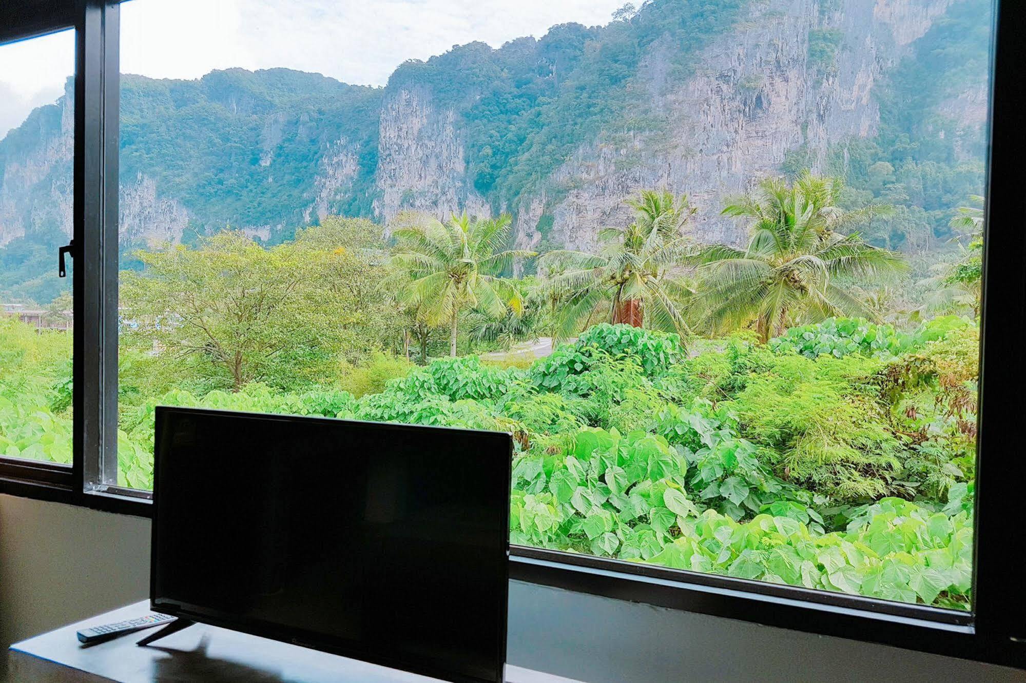 K-Bunk Aonang Center Hotel Ao Nang Екстериор снимка